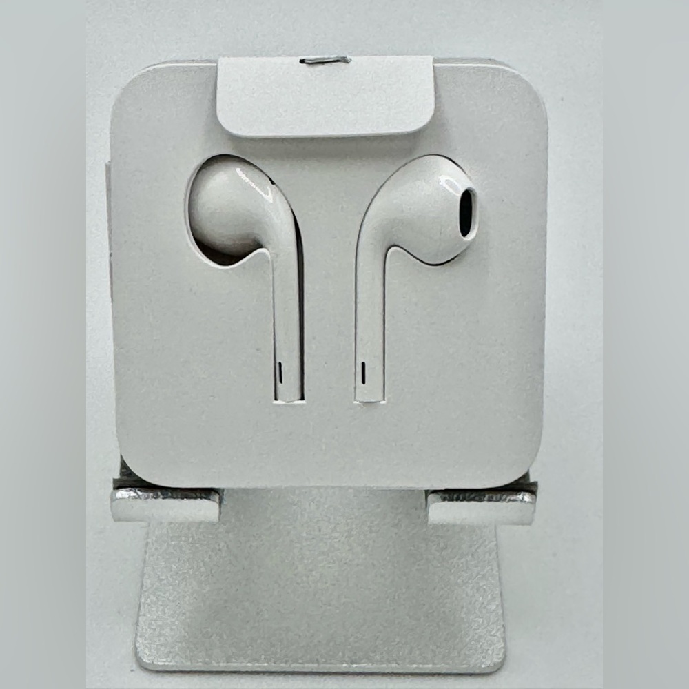 Apple NIB Wired Earbuds with Lightning Connection